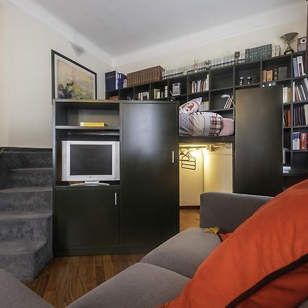 San Babila - Rentclass Albatros Mediolan Zewnętrze zdjęcie